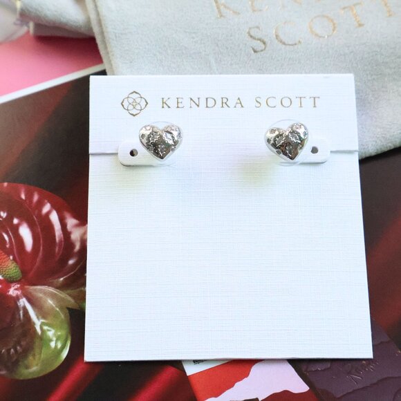 💕 Kendra Scott Holland White CZ Heart Stud Earrings Silver - Picture 1 of 2